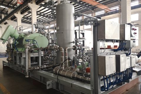 喷油螺杆式燃料增压单元